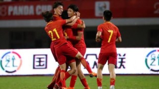 678体育官方网站- 阿森纳青年军崛起，年轻小将闪耀全场  